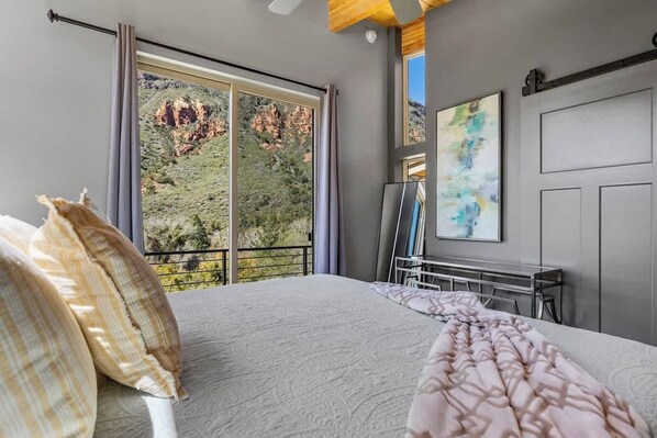 3 chambres, bureau, fer et planche à repasser, Wi-Fi