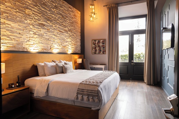 Deluxe Room, City View