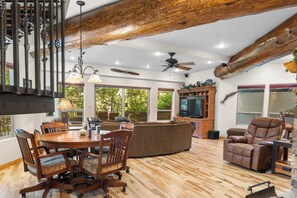 House (5 Bedrooms) | Interior - The Fairway Hideaway by Avantstay Game Room, Outdoor Dining & Near Lake Arrowhead (Lake Arrowhead)