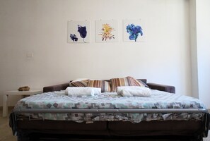 1 bedroom, iron/ironing board, travel crib, free WiFi