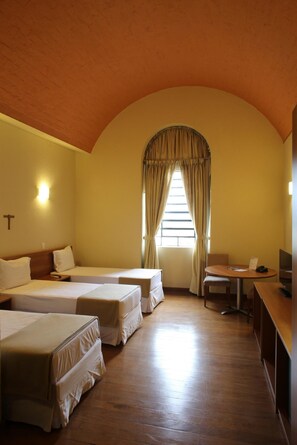 Room - Pousada Bom Jesus (Aparecida)