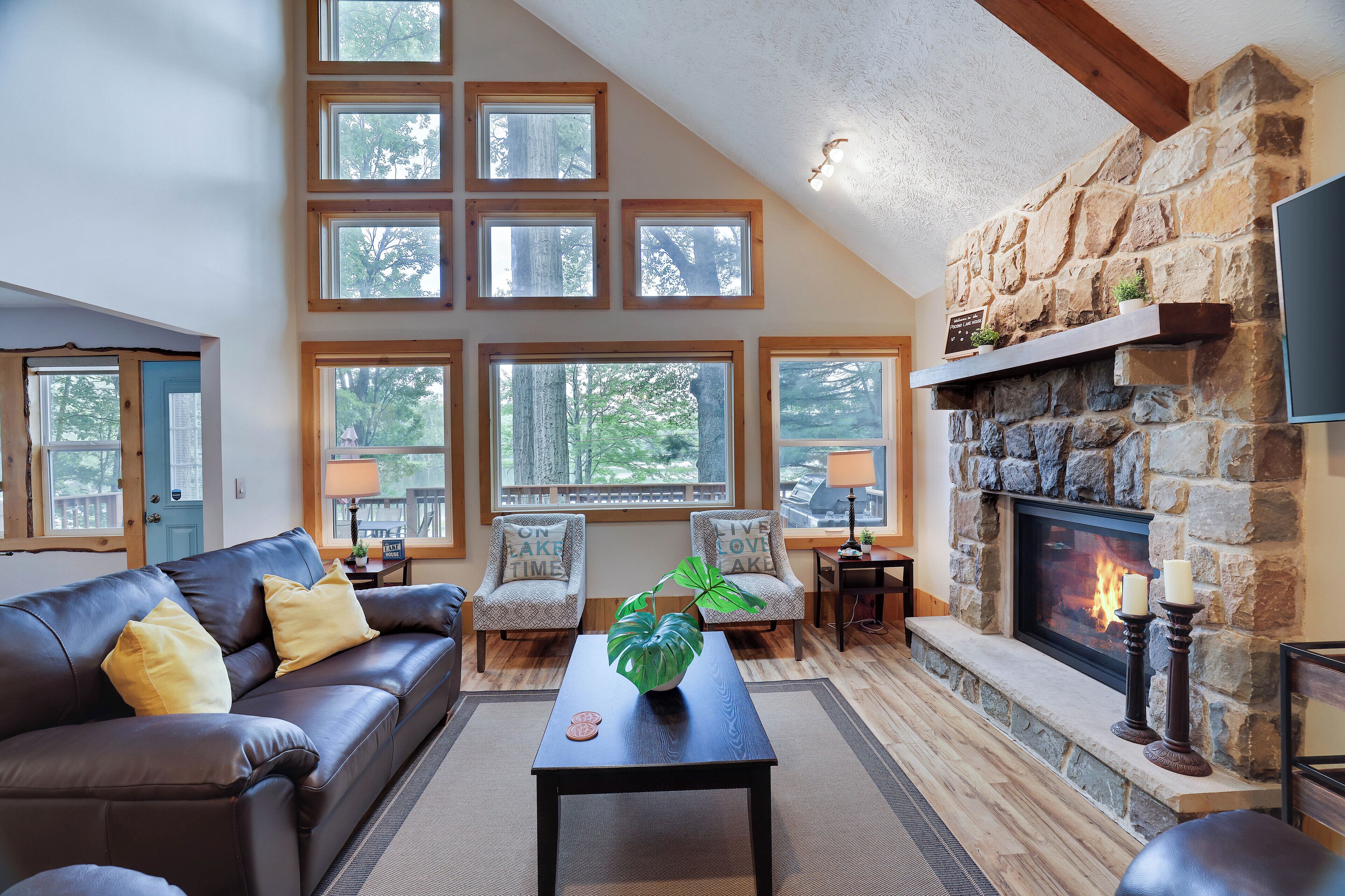 智能电视、壁炉