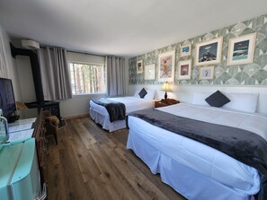 1 bedroom, internet, bed sheets