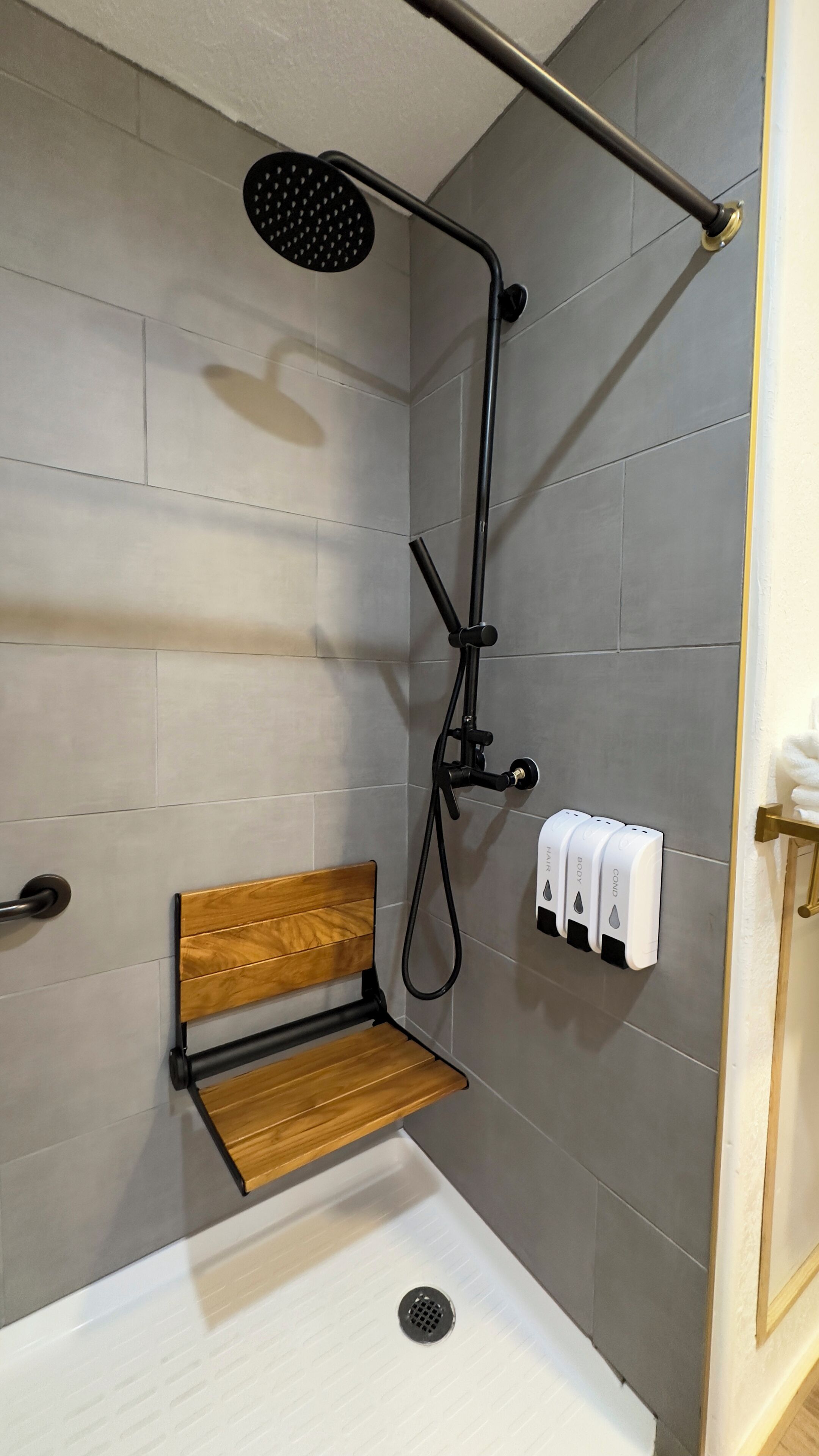Hair dryer, towels