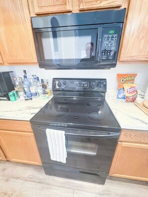 Microwave, oven, stovetop, dishwasher