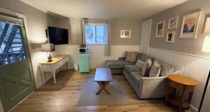 1-bedroom Suite Free Breakfast Hot Tub