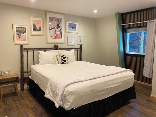 Internet, bed sheets