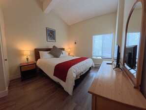 Internet, bed sheets