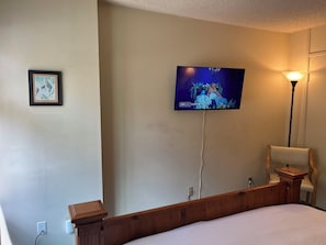 1 chambre, fer et planche à repasser, accès Internet, draps fournis