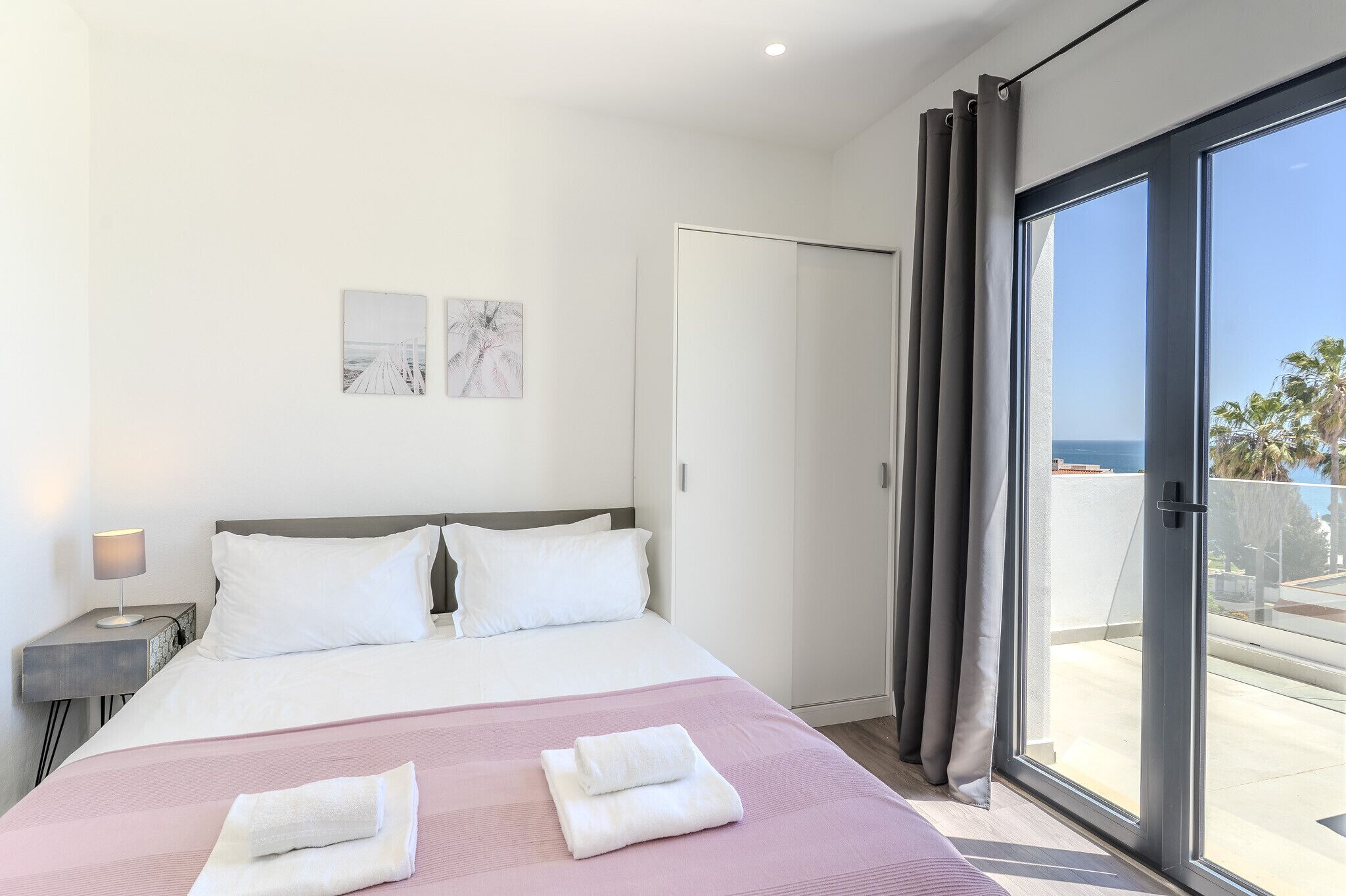 5 Schlafzimmer, Bügeleisen/Bügelbrett, kostenloses WLAN, Bettwäsche