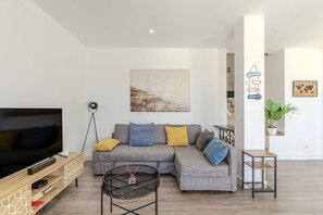 TV - #285 Vista do Mar By Home Holidays (Albufeira)