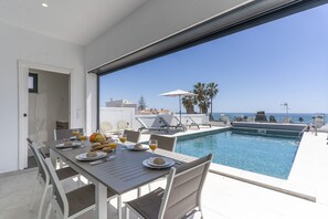 Outdoor dining - #285 Vista do Mar By Home Holidays (Albufeira)