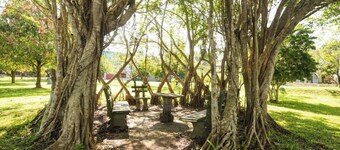 Family friendly full house (3 AC bedrooms) near to airport with gated community.