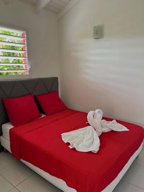 1 bedroom, WiFi, bed sheets