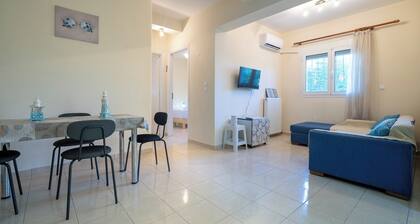 Sunny Retreat in Artemida by ΜΡS