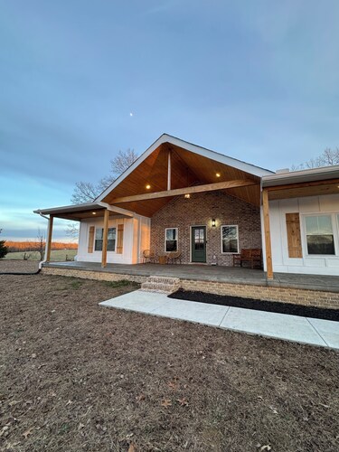 Peaceful Pastures — Spacious Quiet 3BR Countryside Retreat 