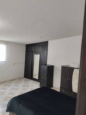 1 habitación, wifi y ropa de cama 