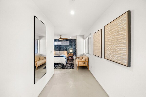 1 bedroom, iron/ironing board, internet, bed sheets