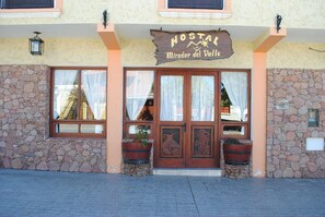Exterior detail - Hostal Mirador del Valle (Cafayate)
