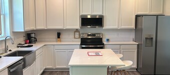 Kent Island Comfort 4BR Home Minutes from Waterfront, Wineries & Nature Trails