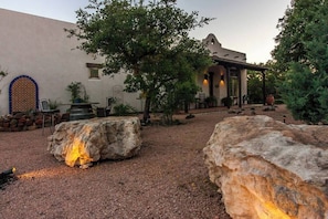 Terrace/patio - Resort Style S/W Home on 3 Acres. Views, Pool, Outdoor Fireplace (Bulverde)