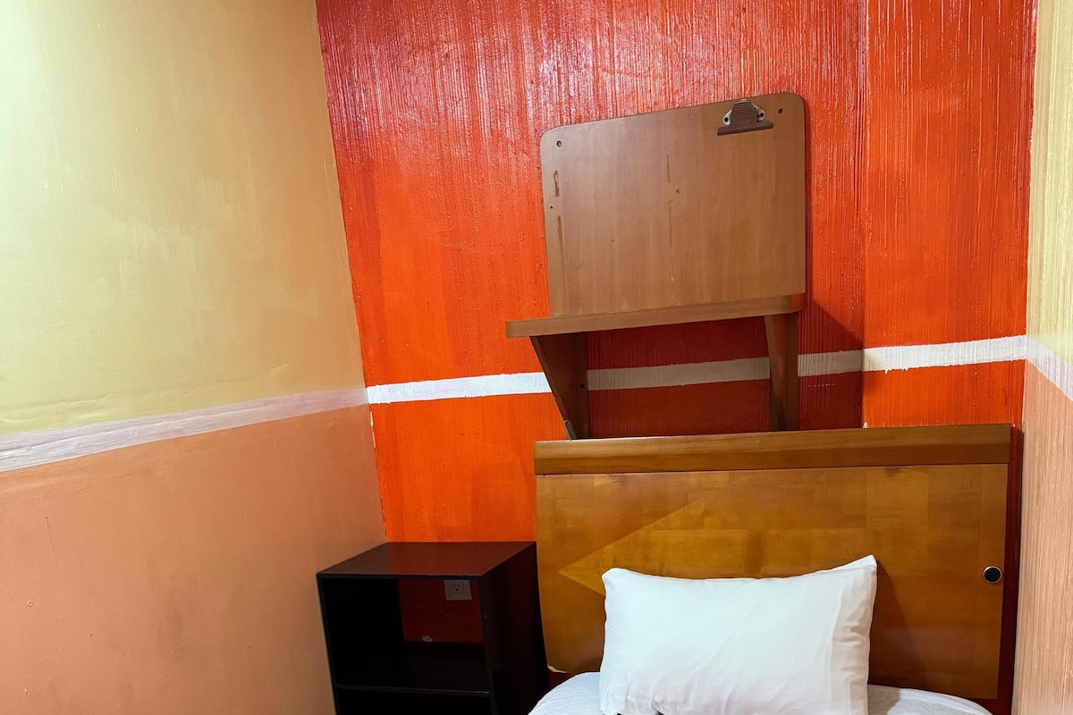 Basic Room | WiFi (free)