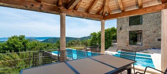 Villa Stone by Aneo Travel