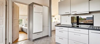 2 bedroom nice home in Juelsminde