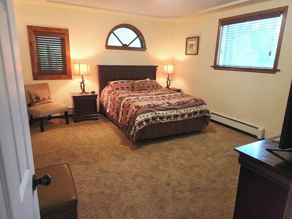 5 habitaciones, tabla de planchar con plancha y wifi gratis 