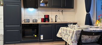 10 min walk to the center, 47m2,Netflix& all amenities!