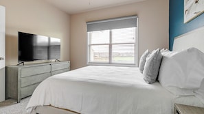 Apartment, 1 Bedroom | Individually decorated, individually furnished, bed sheets