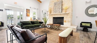 Landing Furnished Apartments Westover Hills