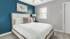 Décoration personnalisée, ameublement personnalisé, draps fournis