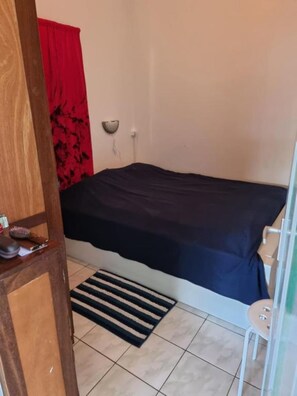 2 chambres, fer et planche à repasser, Wi-Fi, literie fournie