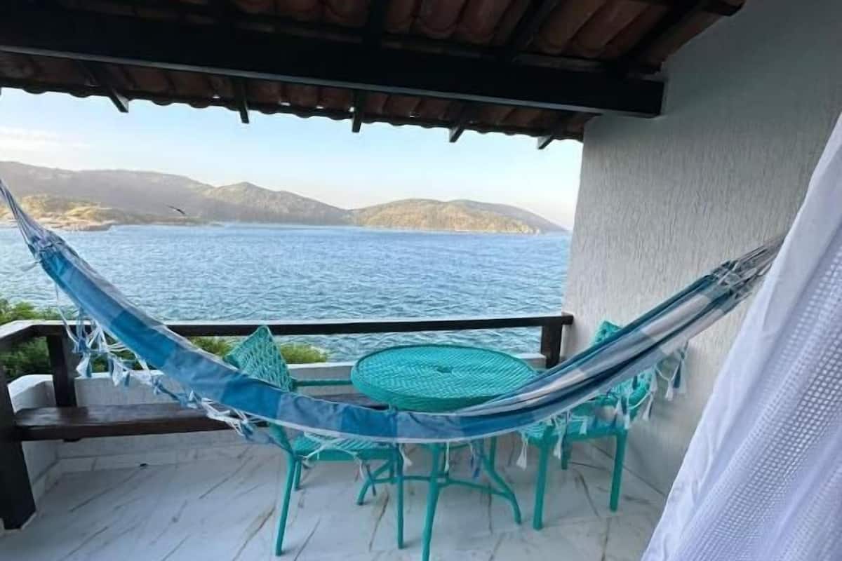 Basic Triple Room, Balcony, Sea View | Free WiFi, bed sheets