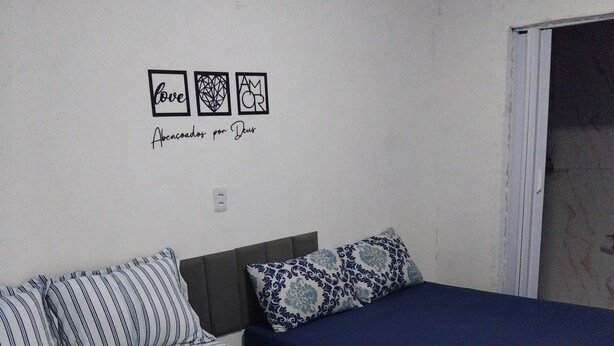1 habitación y ropa de cama 