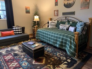 Interior - Family Friendly Cabin- Franklin, Highlands, Smoky Mountains (Franklin)