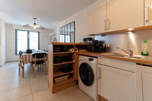 Fridge, microwave, oven, dishwasher