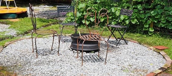 Downtown -All Shook Up Bungalow -Heart Break Hotel 2br/1b