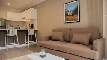 Apartment | Living area | Smart TV