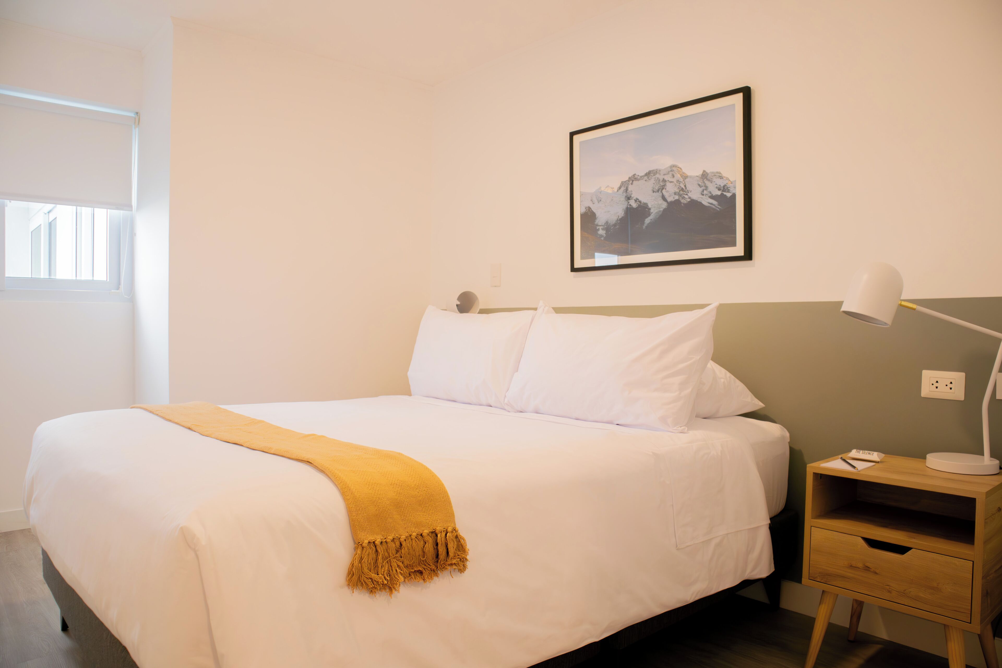 Apartamento | Tabla de planchar con plancha, wifi gratis, ropa de cama