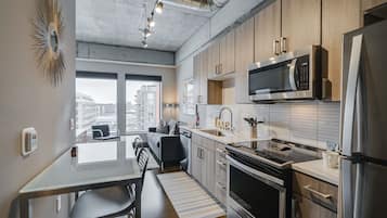 Apartment (0 Bedroom) | Property amenity