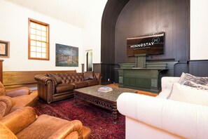 House (3 Bedrooms) | Property amenity - Lyndale Church Lodge (Minneapolis)