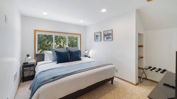 Maison (4 Bedrooms) | 4 chambres, espace de travail pour ordinateur portable, draps fournis