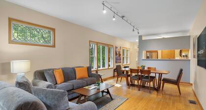Cherokee Park Family Escape