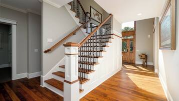 Vila (6 Bedrooms) | Interior