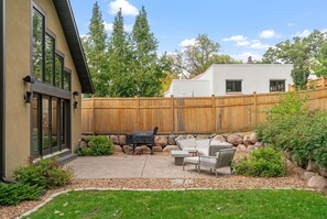 Villa (6 Bedrooms) | Property amenity - Dean Parkway Estate (Minneapolis)