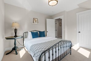 House (3 Bedrooms) | Property amenity - Chaska Charmer (Chaska)