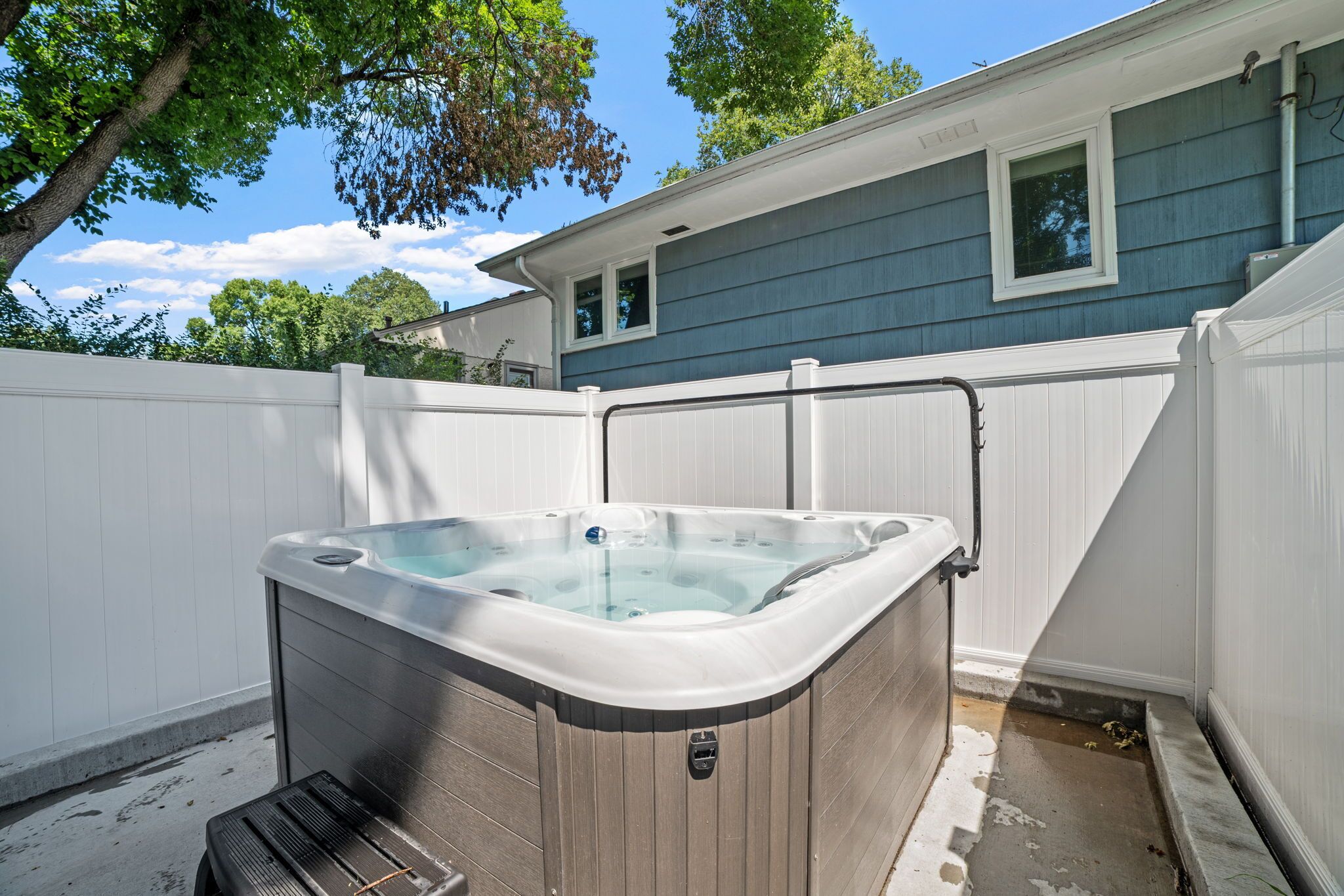 House (3 Bedrooms) | Property amenity