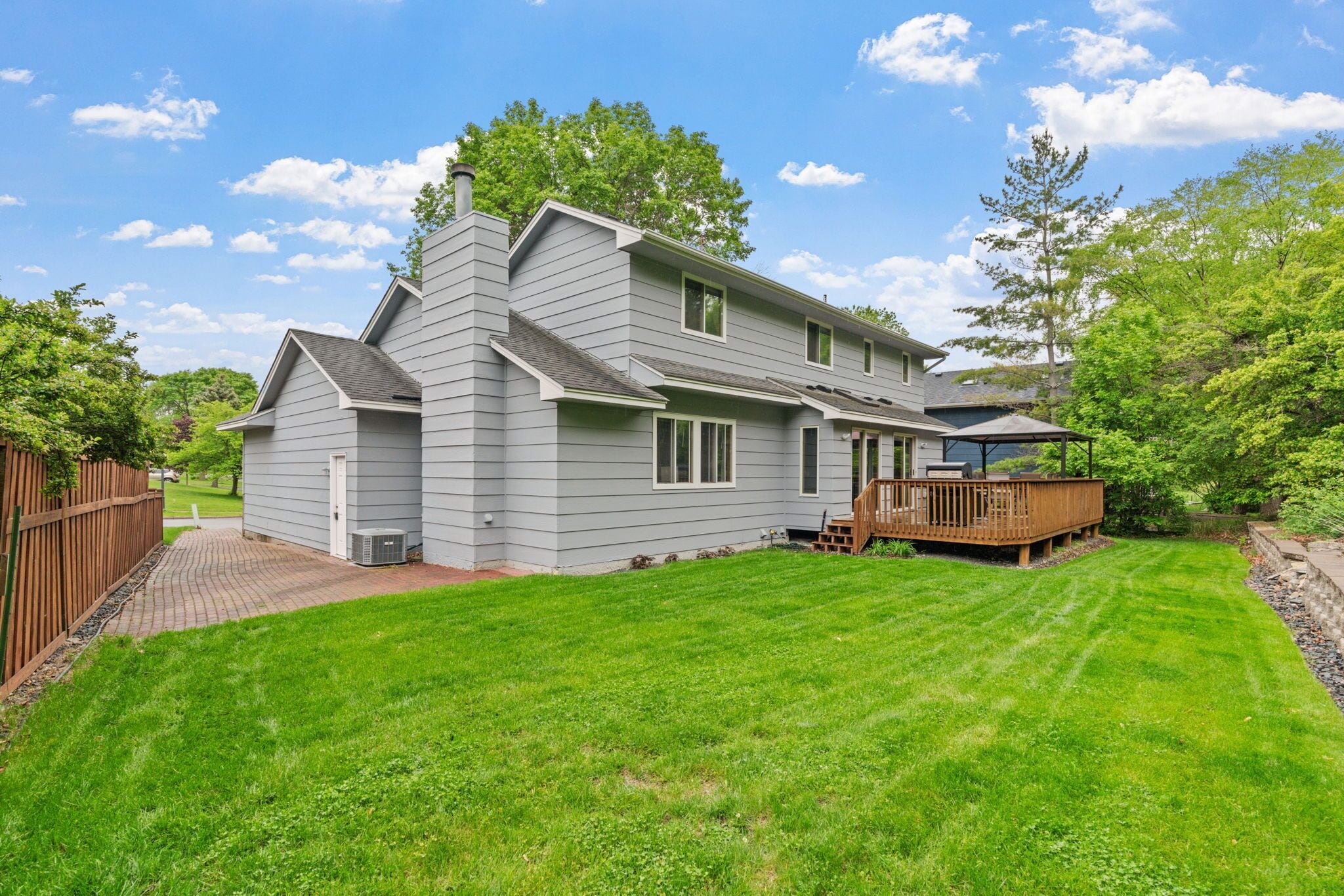 House (5 Bedrooms) | Property amenity
